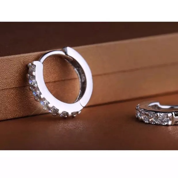 925 stamps Sterling Silver CZ Hoops Huggies - Picture 4 of 7